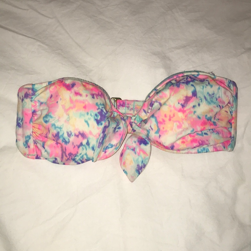 tie dye VS swim top